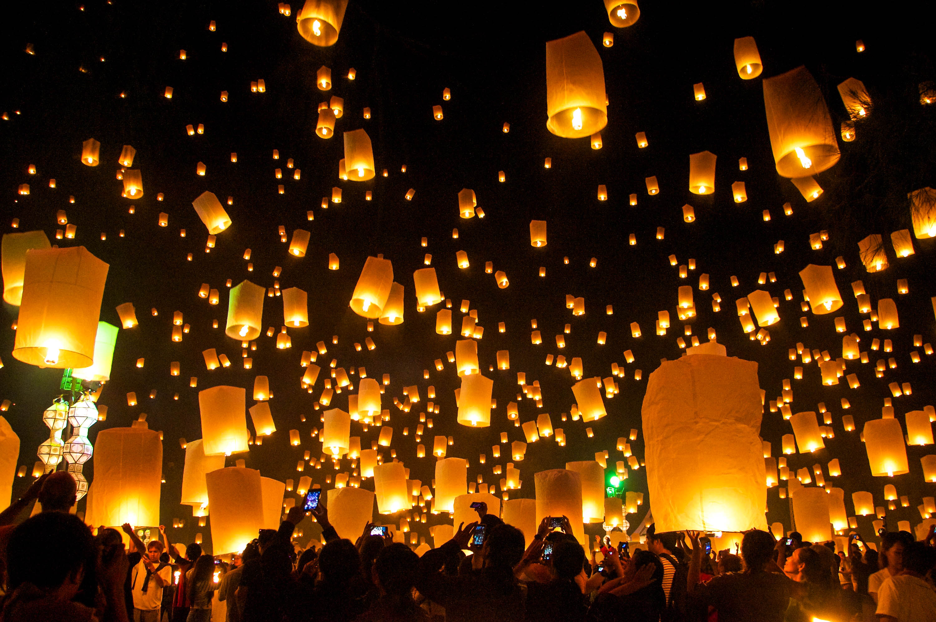 Loy Krathong - Das Lichterfest in Thailand | Holidayguru.ch